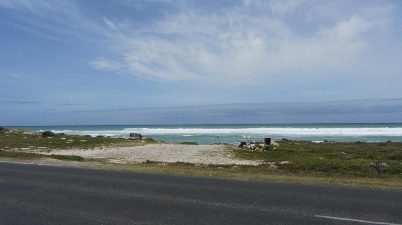 Appartamento Swem Jannie Struisbaai Esterno foto